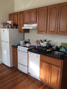 Allston 2 Beds 1 Bath Boston - $2,650