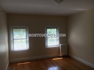 Brookline 1 Bed No Bath  Coolidge Corner - $3,200