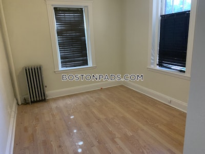 Brookline 1 Bed 1 Bath  Coolidge Corner - $2,650