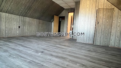 Somerville 6 Beds 1.5 Baths  Tufts - $6,450