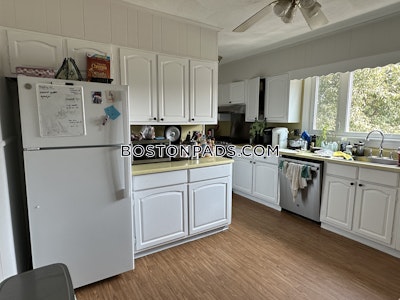 Somerville 6 Beds 1.5 Baths  Tufts - $6,450