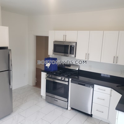 Brighton 3 Bed 1 Bath BOSTON Boston - $4,960 No Fee