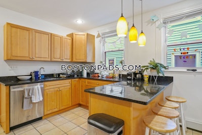 Mission Hill 4 Beds 1 Bath Boston - $7,600