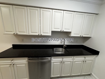 Brookline Apartment for rent 1 Bedroom 1 Bath  Coolidge Corner - $2,975 No Fee