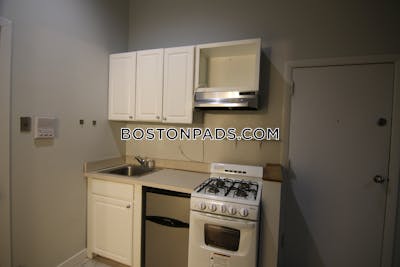 Back Bay Apartment for rent 1 Bedroom 1 Bath Boston - $2,500